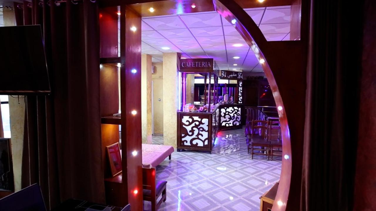 Hotel Brahimi Batna Exterior foto